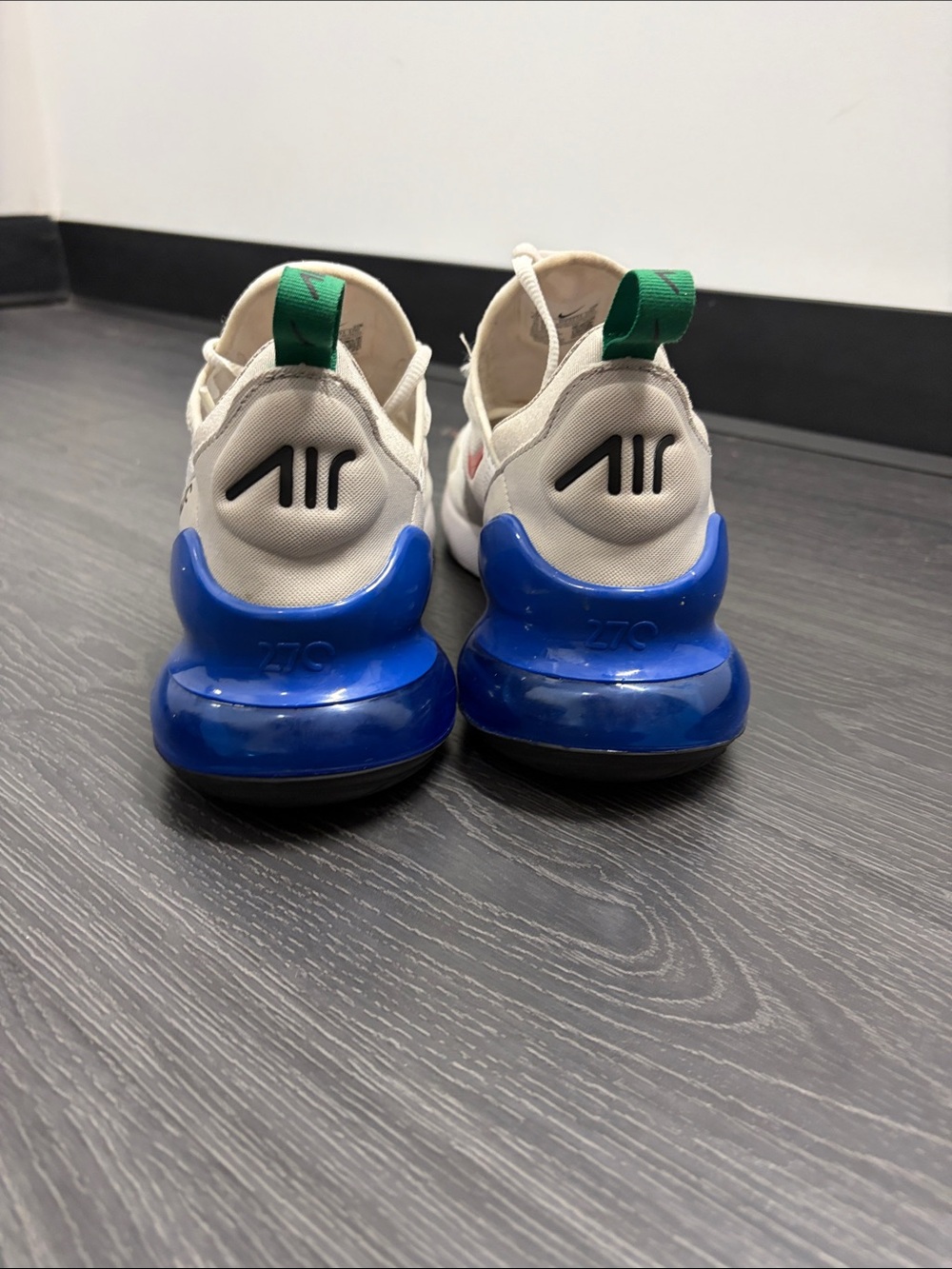 Nike Men's White/Blue/Red Air Max 270 Sneaker - Picture 3 of 5